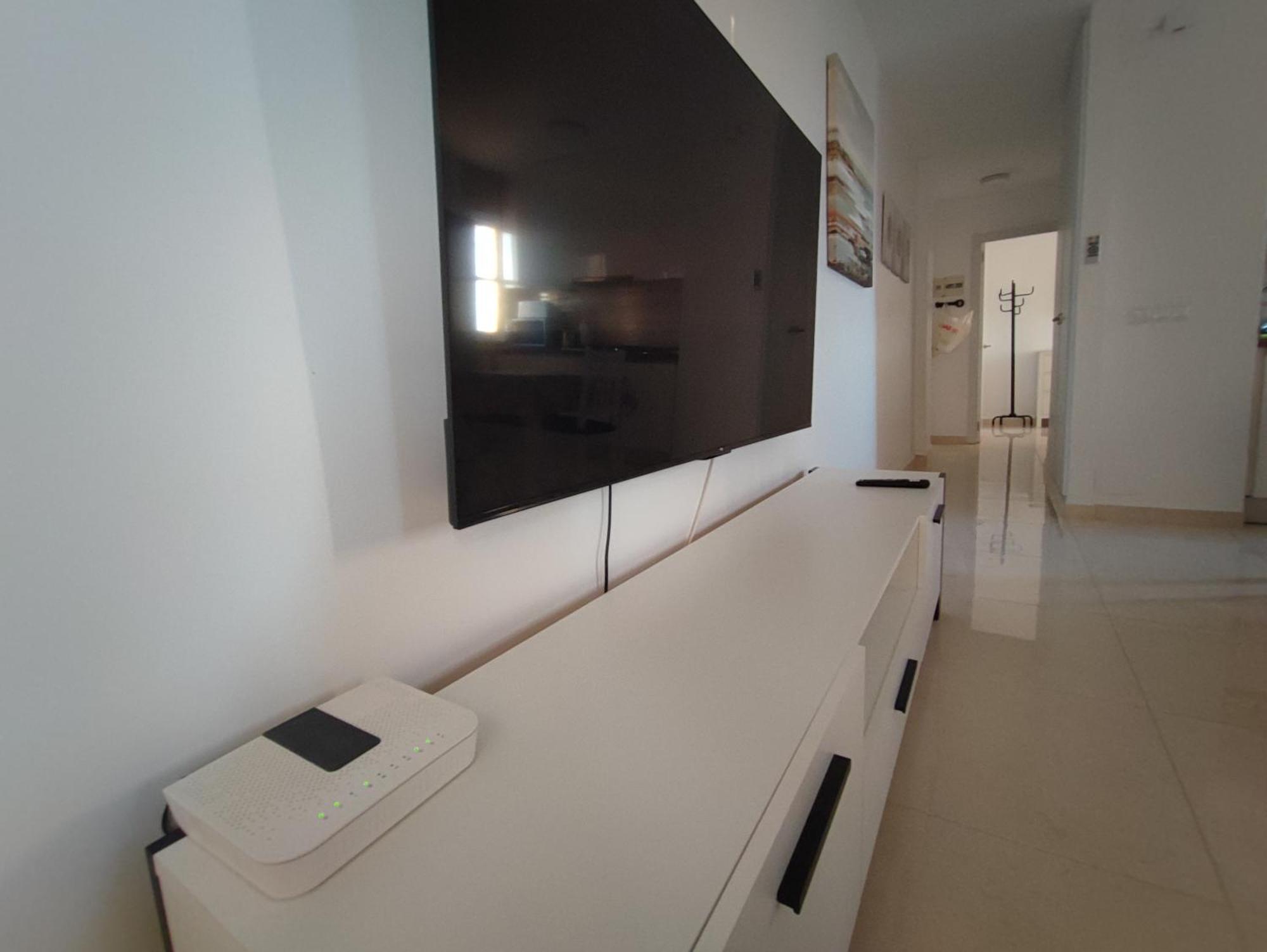 Hercules Paradise 531 Apartamento Con Vistas Al Mar Mediterraneo En Benalmadena A Pasos Del Centro Y Su Vibrante Zona Comercial Disfruta De Una Experiencia Unica En La Costa Del Sol Malaga Andalucia Well-Connected To The Airport Exterior foto